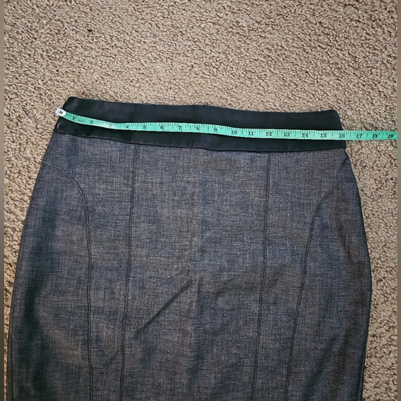 Express Grey Skirt Suit in SZ 10 - Picture 5 of 14